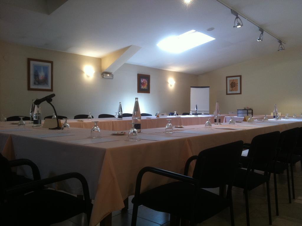 Hotel La Seu Σέου δ' Ουρζέλ Εξωτερικό φωτογραφία